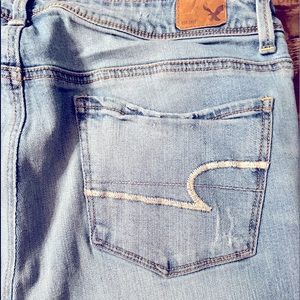 Gently worn American EAGLE JEANS